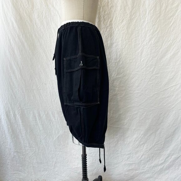 Black Utility Skirt with oversized cargo pockets, Size 1/Small - Picture 3 of 5
